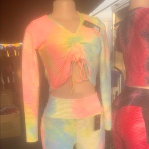 Two piece tie dye scrunch